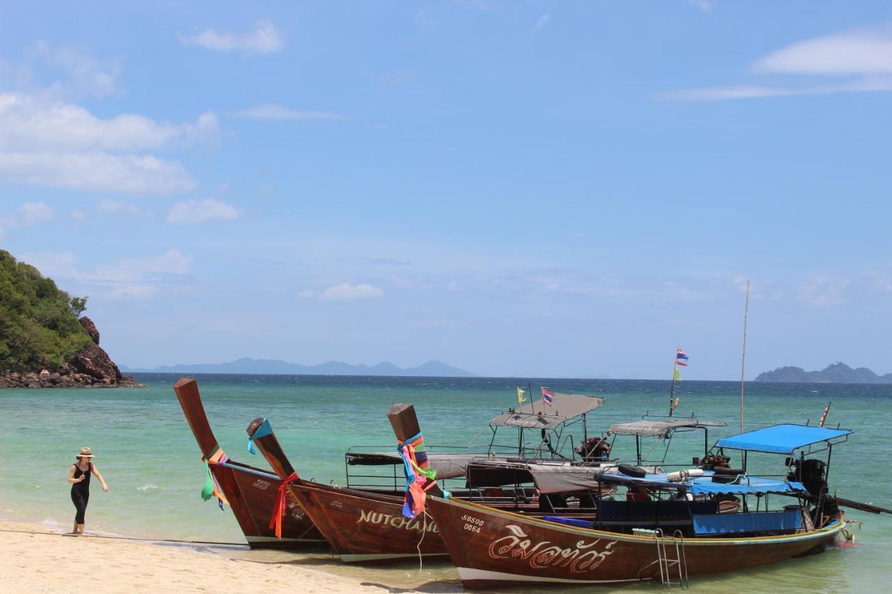 Koh Ngai Paradise Beach Buitenkant foto