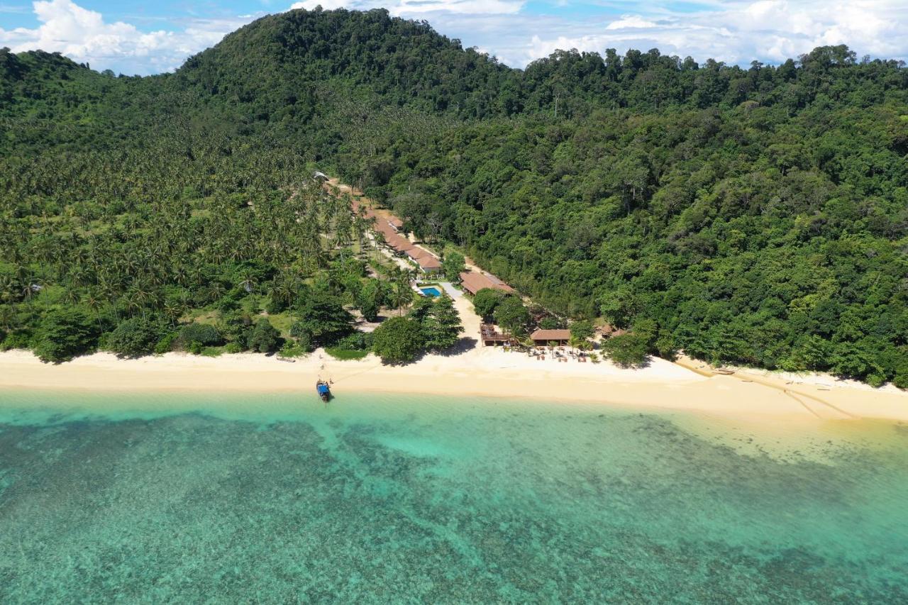 Koh Ngai Paradise Beach Buitenkant foto