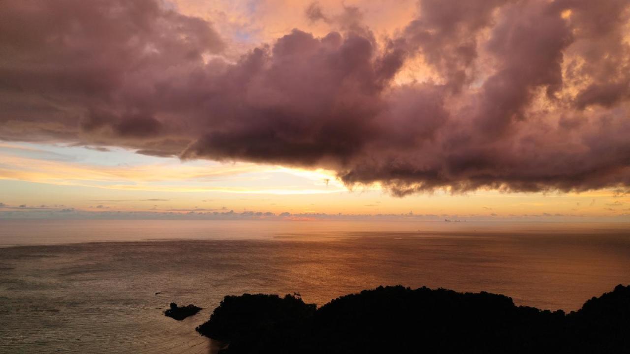 Koh Ngai Paradise Beach Buitenkant foto