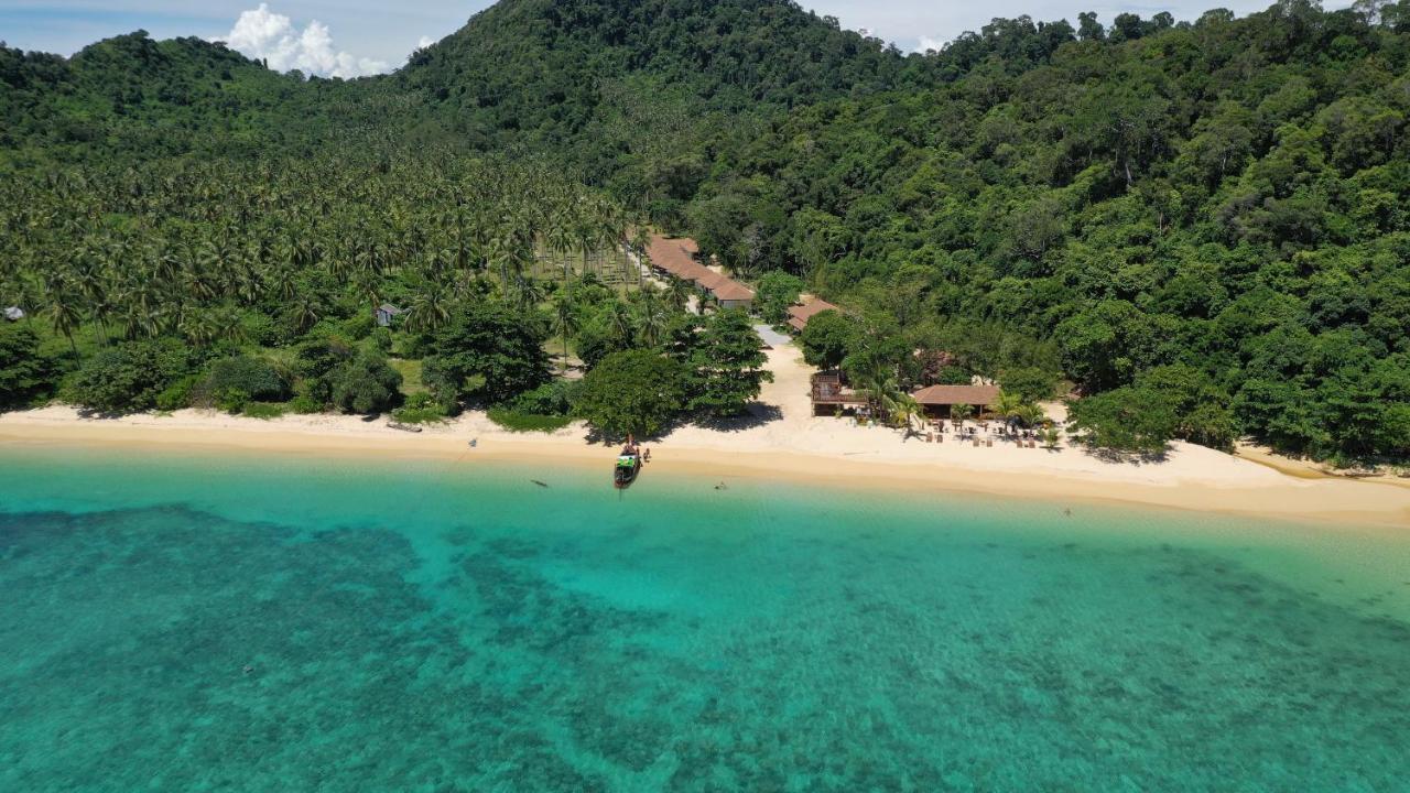 Koh Ngai Paradise Beach Buitenkant foto